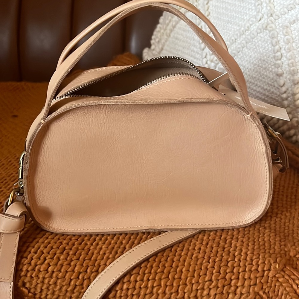 BNWT Madewell leather crossbody